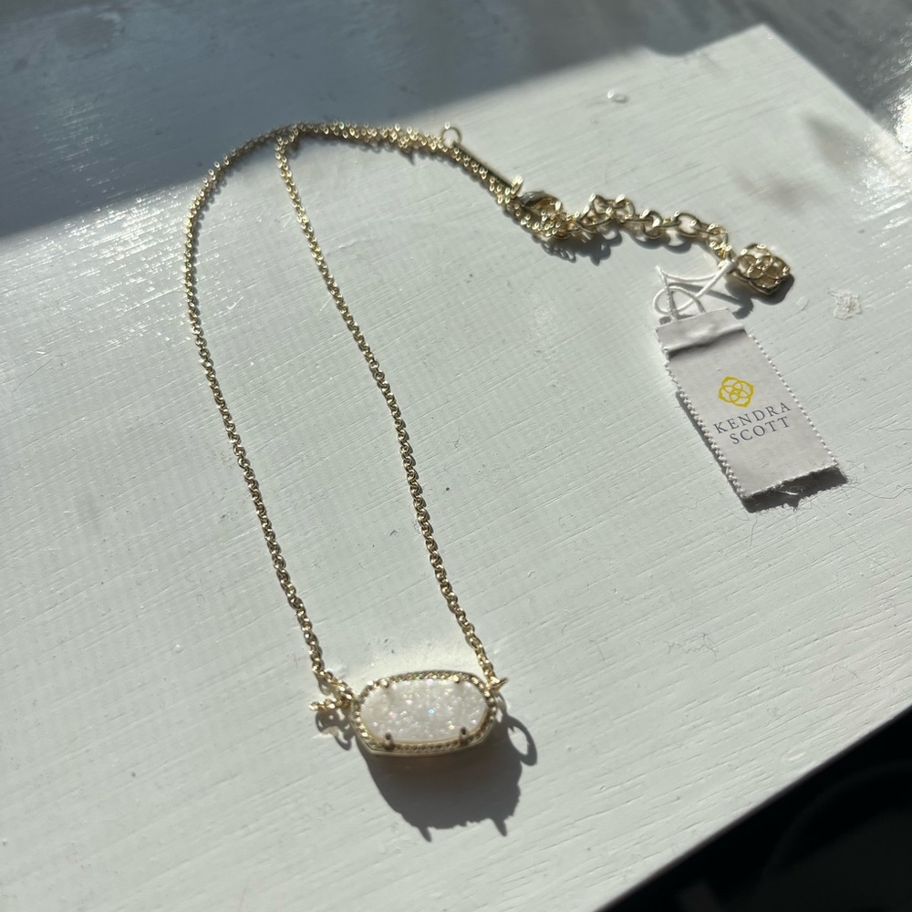 Kendra Scott Pendant Necklace